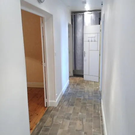 Apartment T4 Chaleureux En Plein Centre *